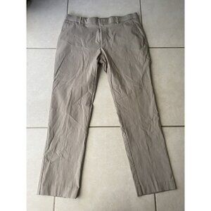 Tommy Hilfiger Modern Fit Stretch Tan Dress Pants 36 X 28.5 Flat Front